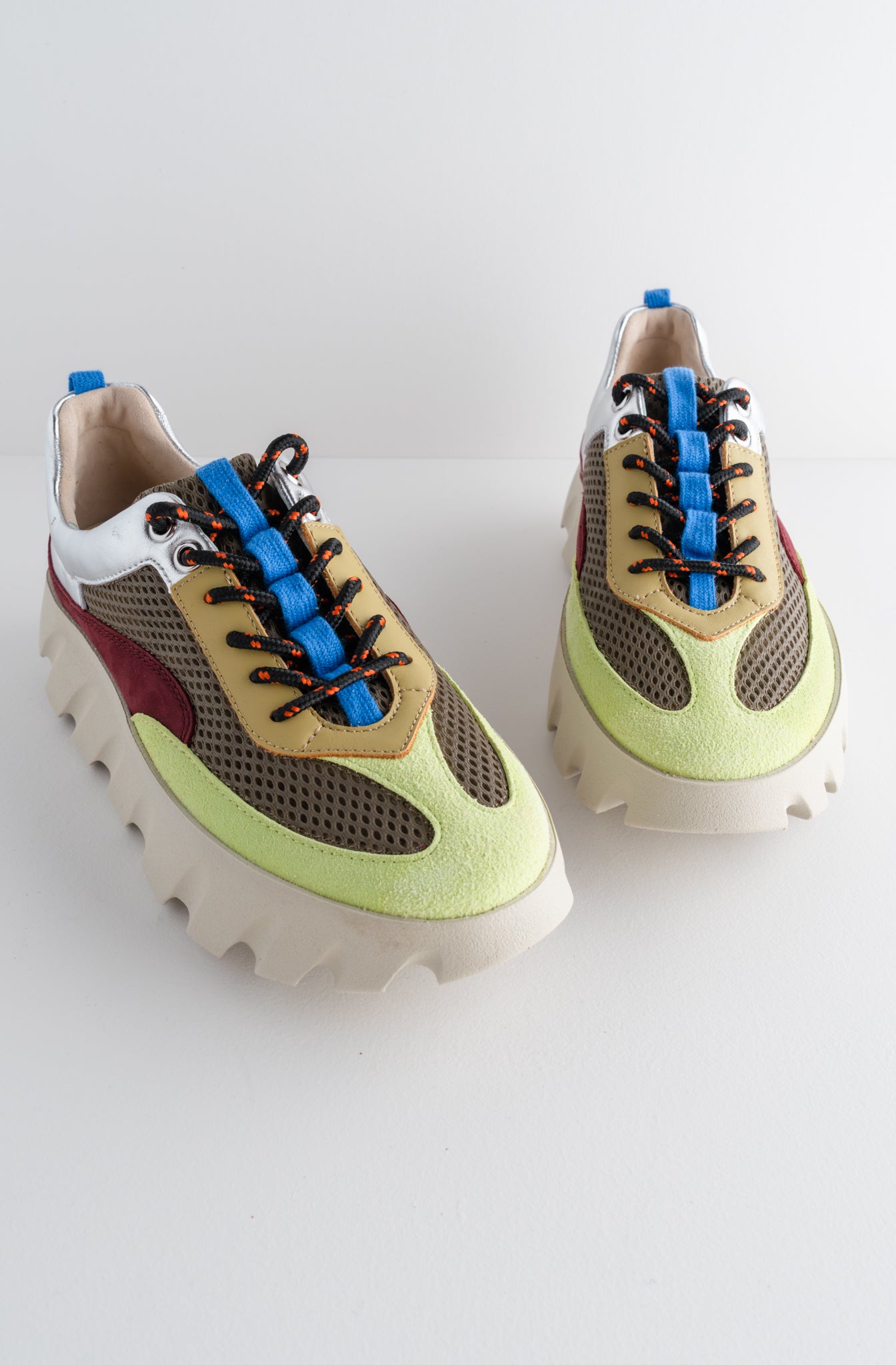 4CCCCEES Tura Flow Sneaker, Khaki 