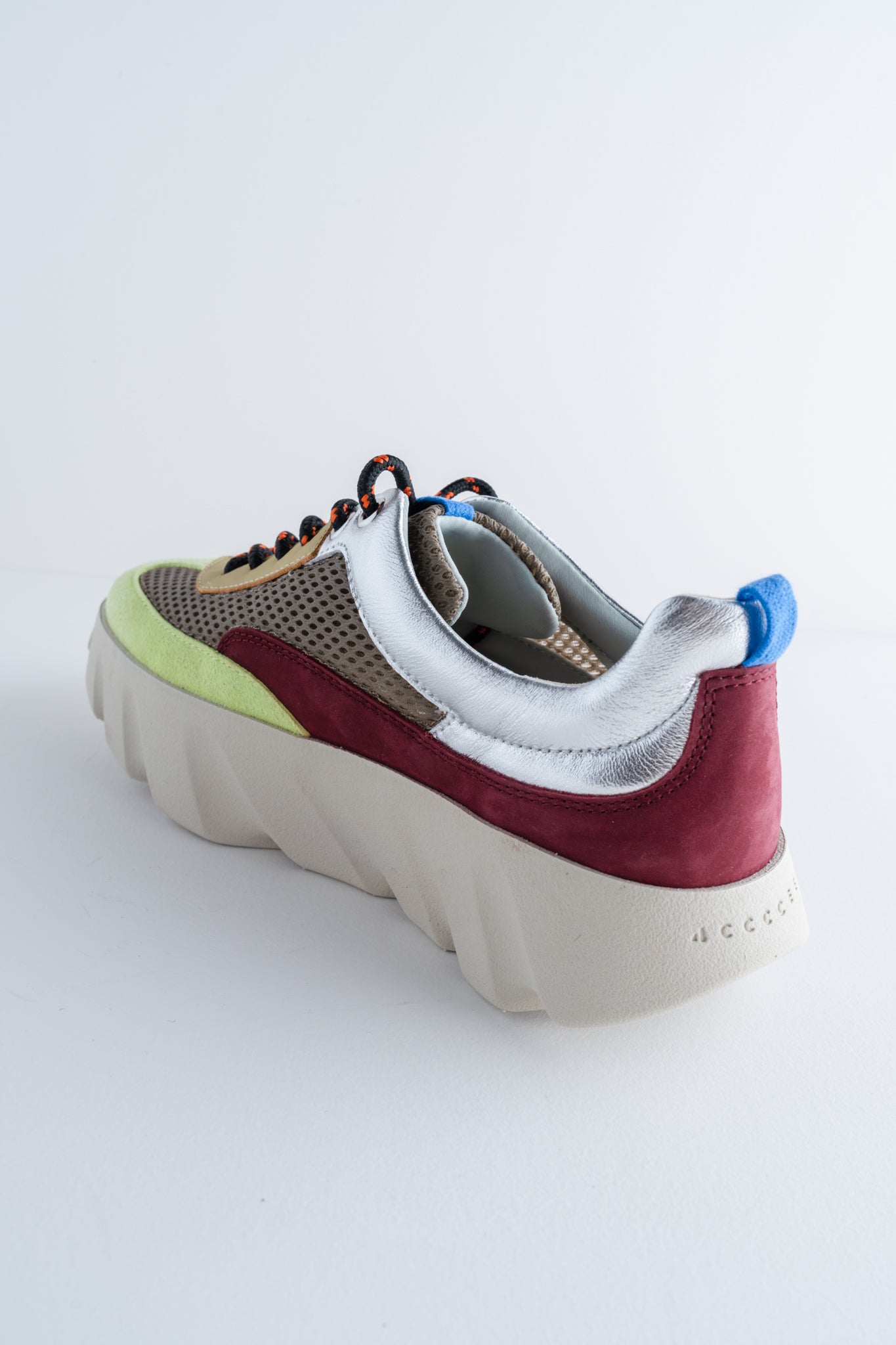 4CCCCEES Tura Flow Sneaker, Khaki 