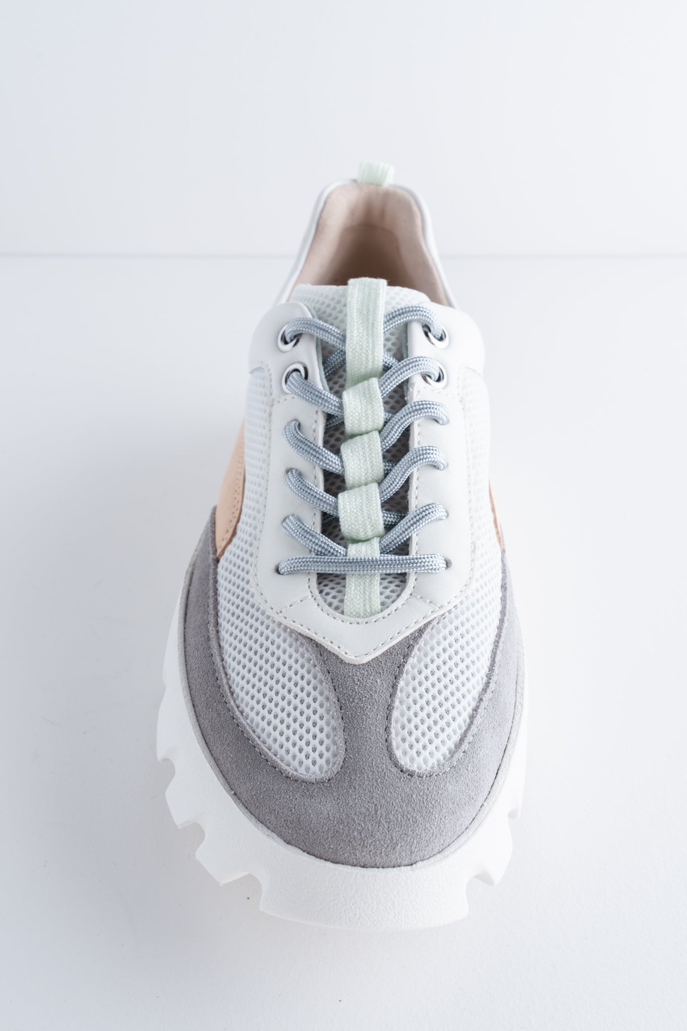 4CCCCEES Tura Flow Sneaker, White 