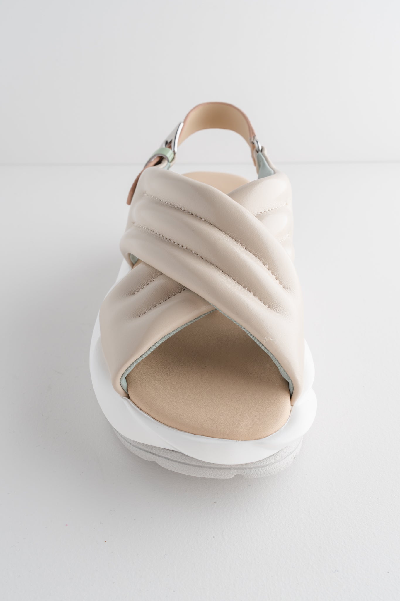 4CCCCEES Mellow Mana Sandal, Cream 