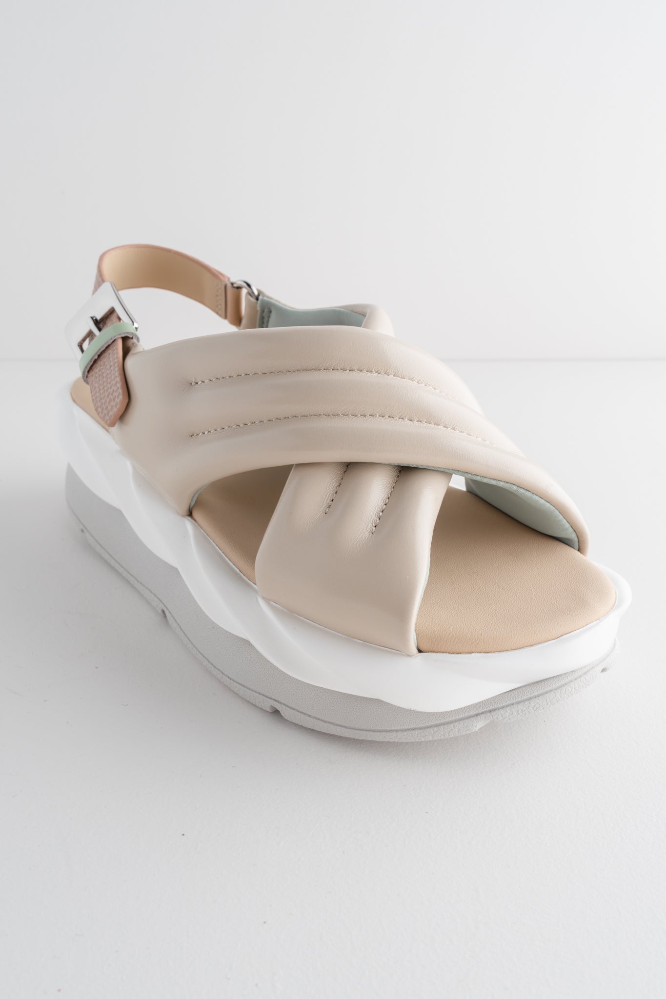 4CCCCEES Mellow Mana Sandal, Cream 