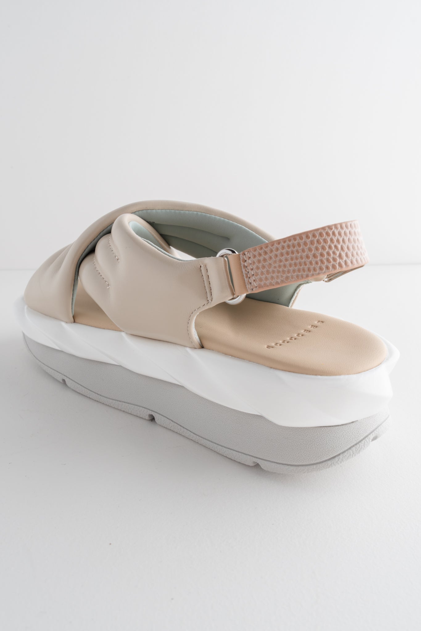 4CCCCEES Mellow Mana Sandal, Cream 