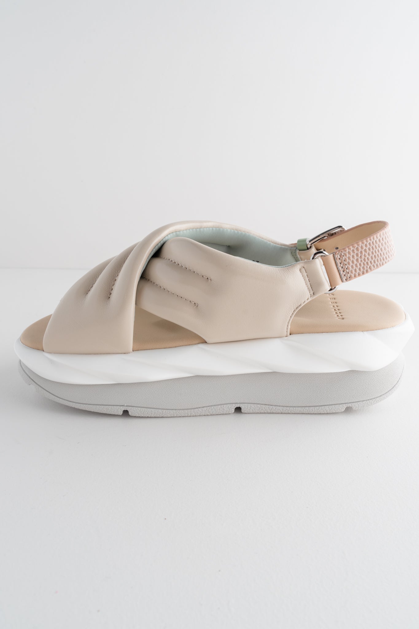 4CCCCEES Mellow Mana Sandal, Cream 