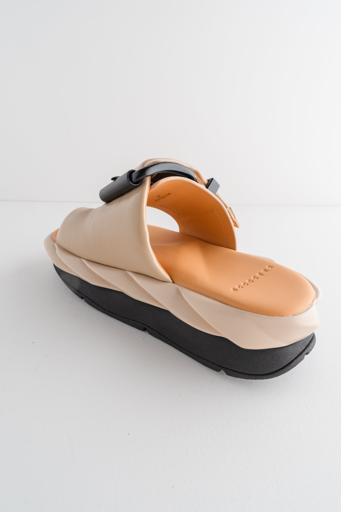 4CCCCEES Mellow Glow, Skin 