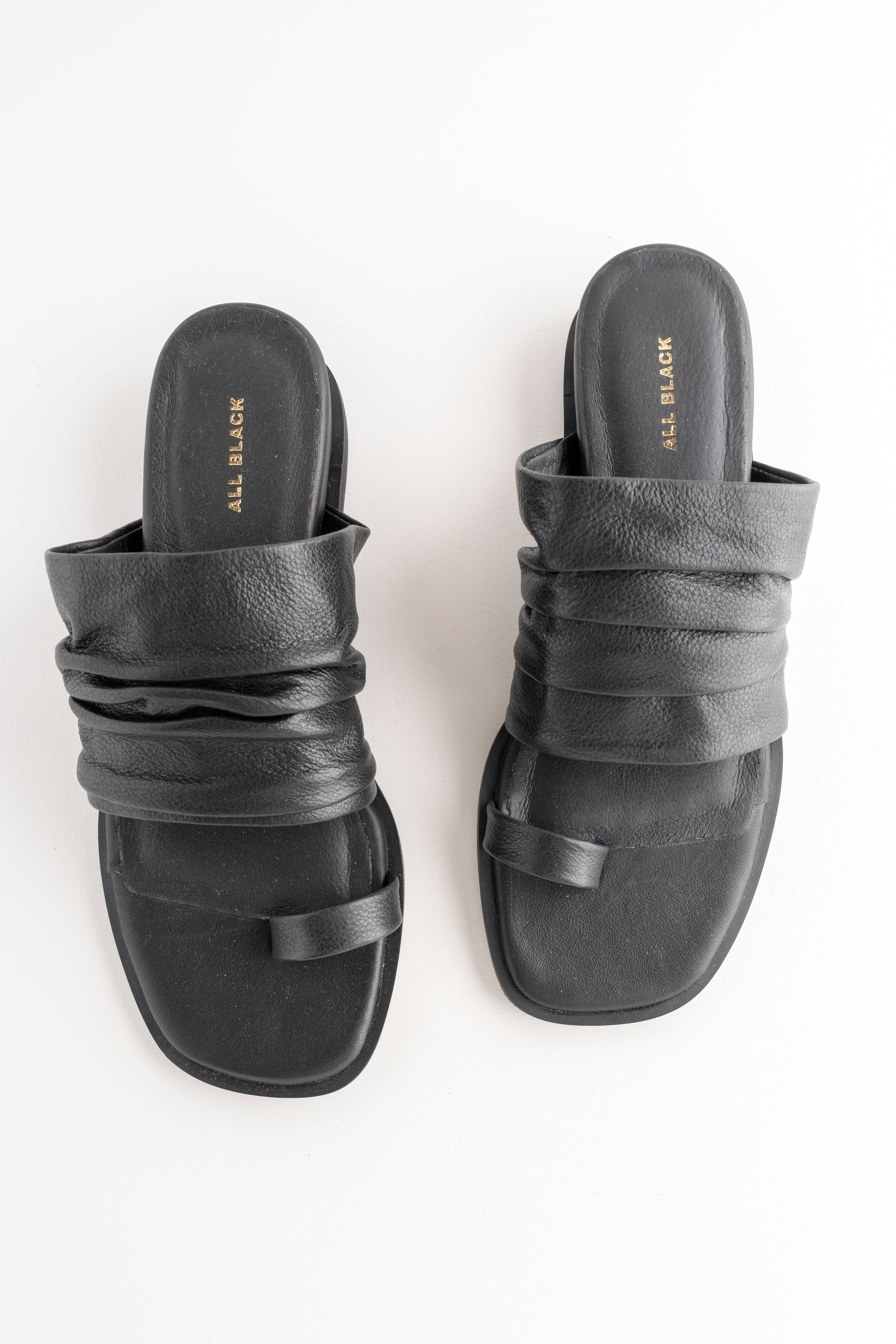 All Black Gathered Slide, Black 