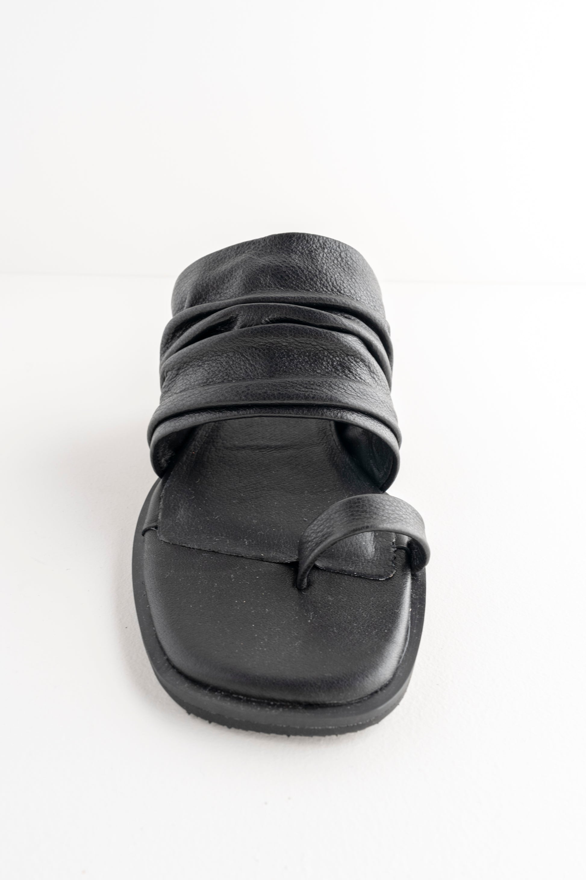 All Black Gathered Slide, Black 