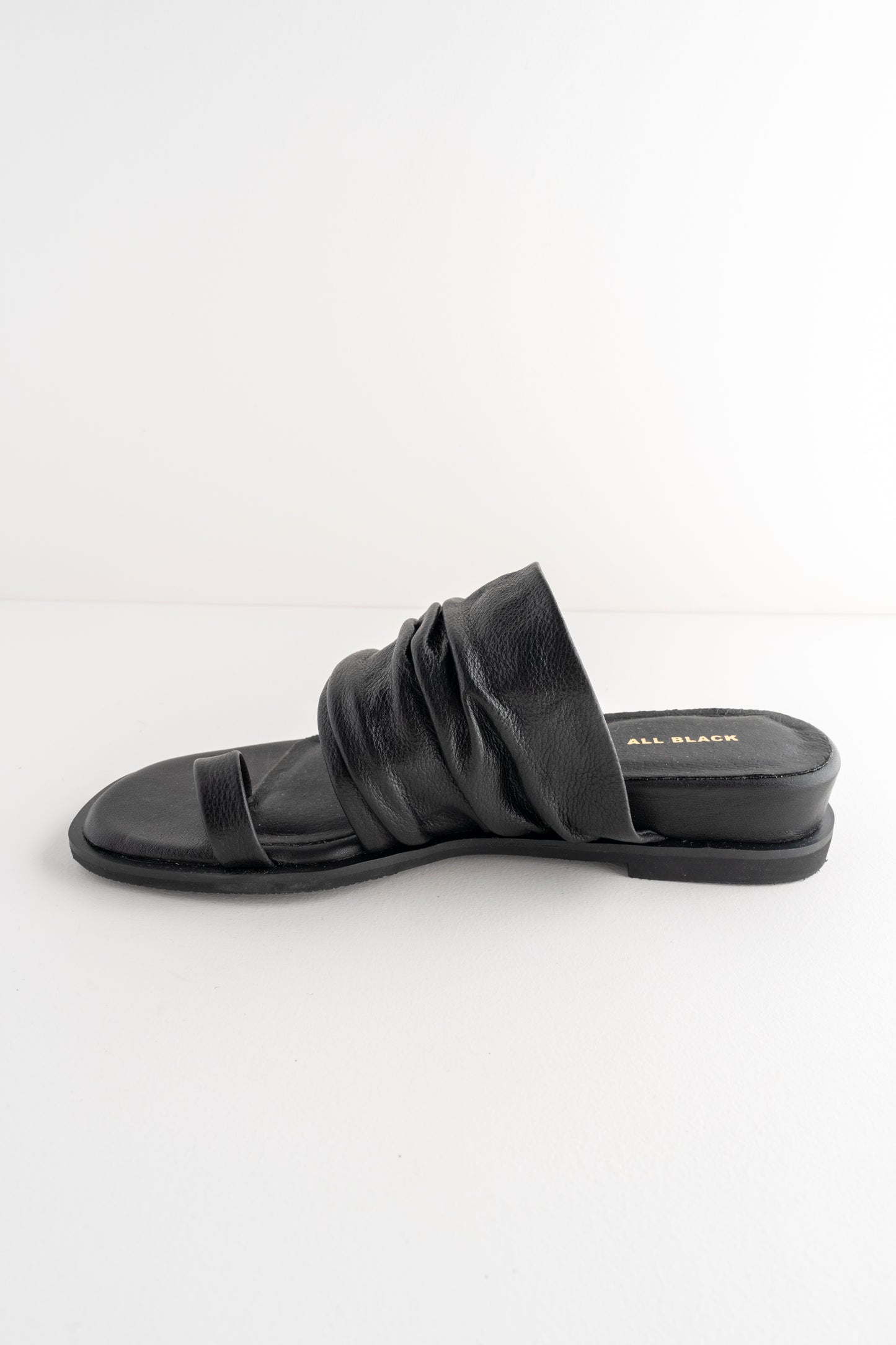 All Black Gathered Slide, Black 