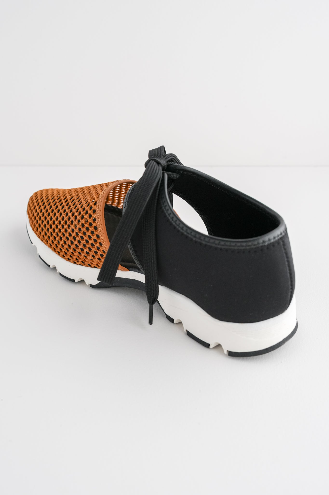 All Black Amazing Mesh Sneaker, Brown 