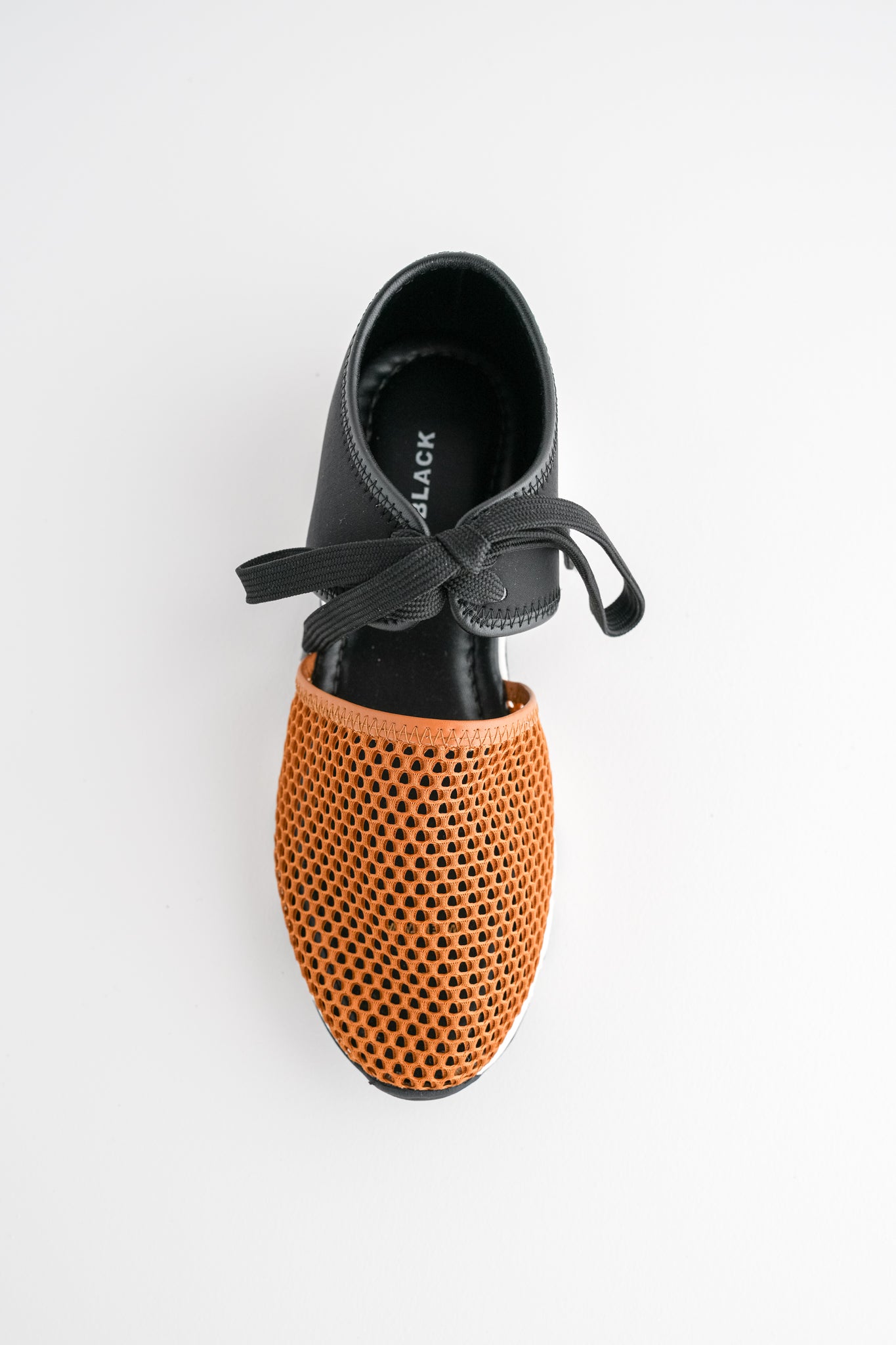 All Black Amazing Mesh Sneaker, Brown Brown 36