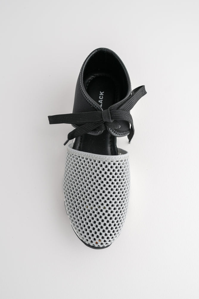 All Black Amazing Mesh Sneaker Gray 36