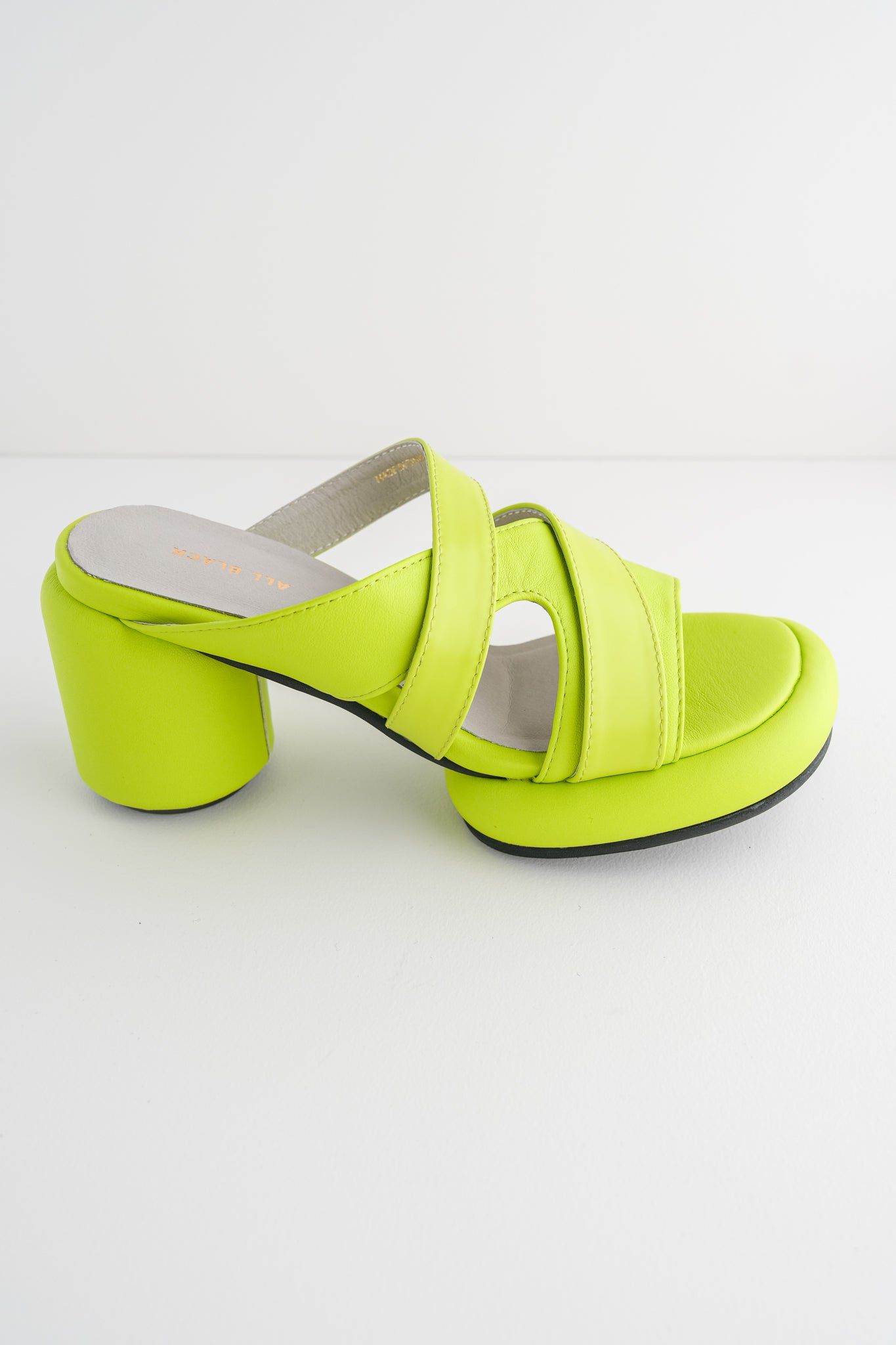 All Black Mod Overlay Heels, Lime 
