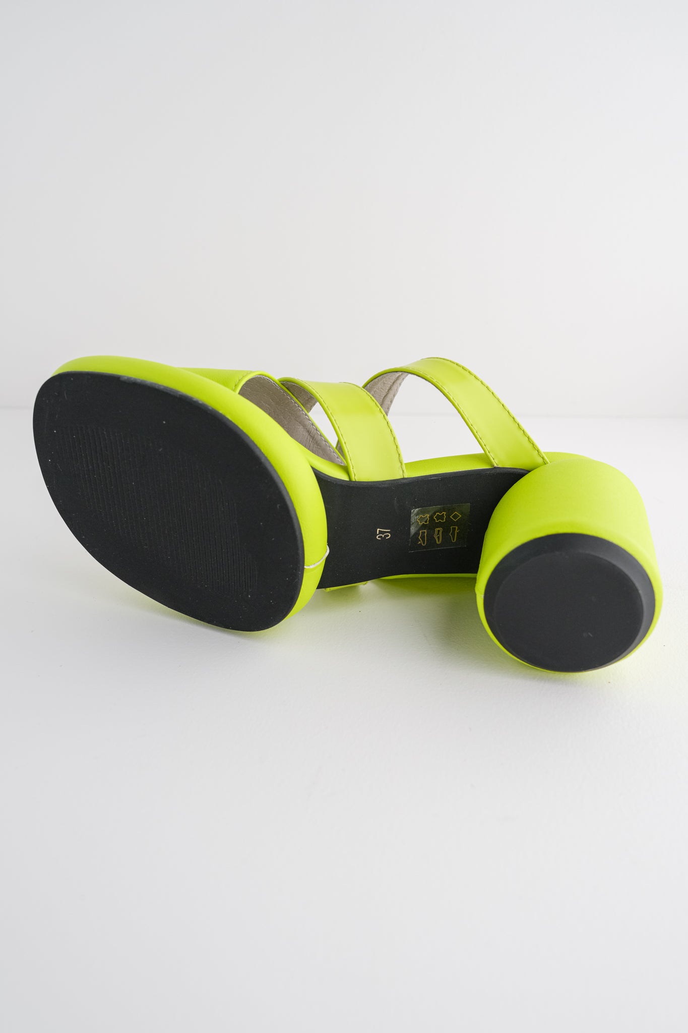 All Black Mod Overlay Heels, Lime 