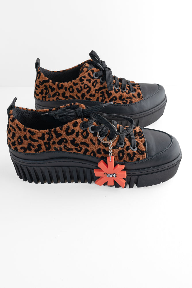 Art Fantasy Jaguar Sneaker, Black 
