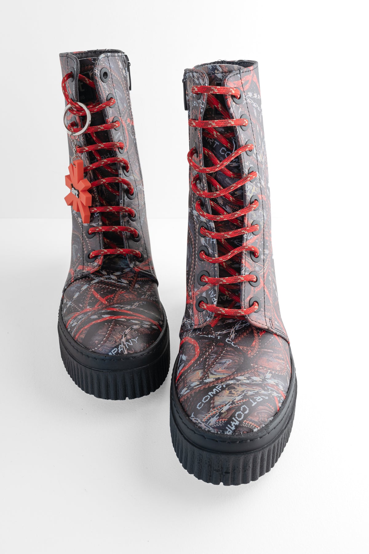 Art Fantasy Laces Boot, Black/Red 