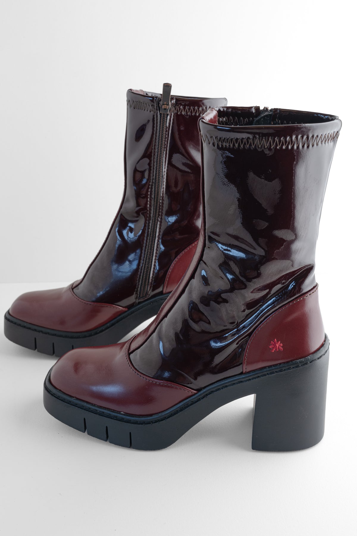 Art Nappa Shiny Boot, Burdeos 