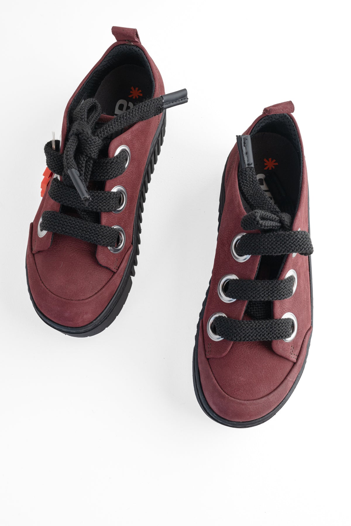 Art Nubuck Sneaker, Burdeos 