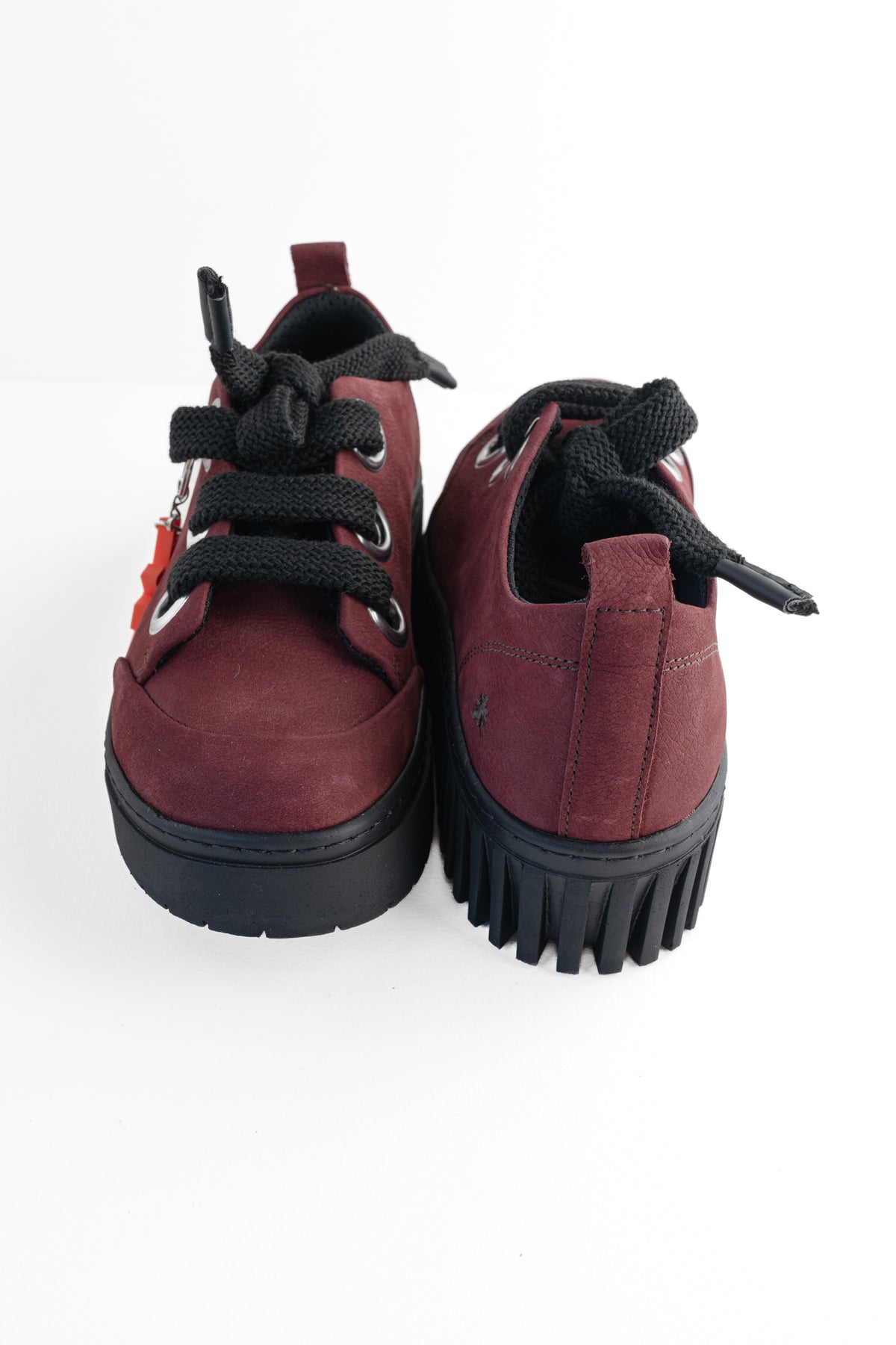 Art Nubuck Sneaker, Burdeos 