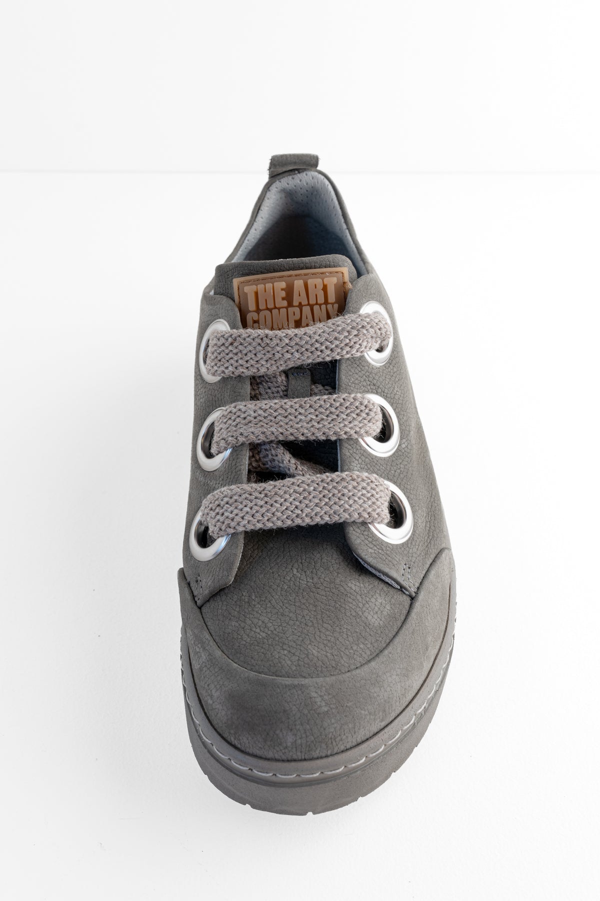 Art Nubuck Sneaker, Gray 