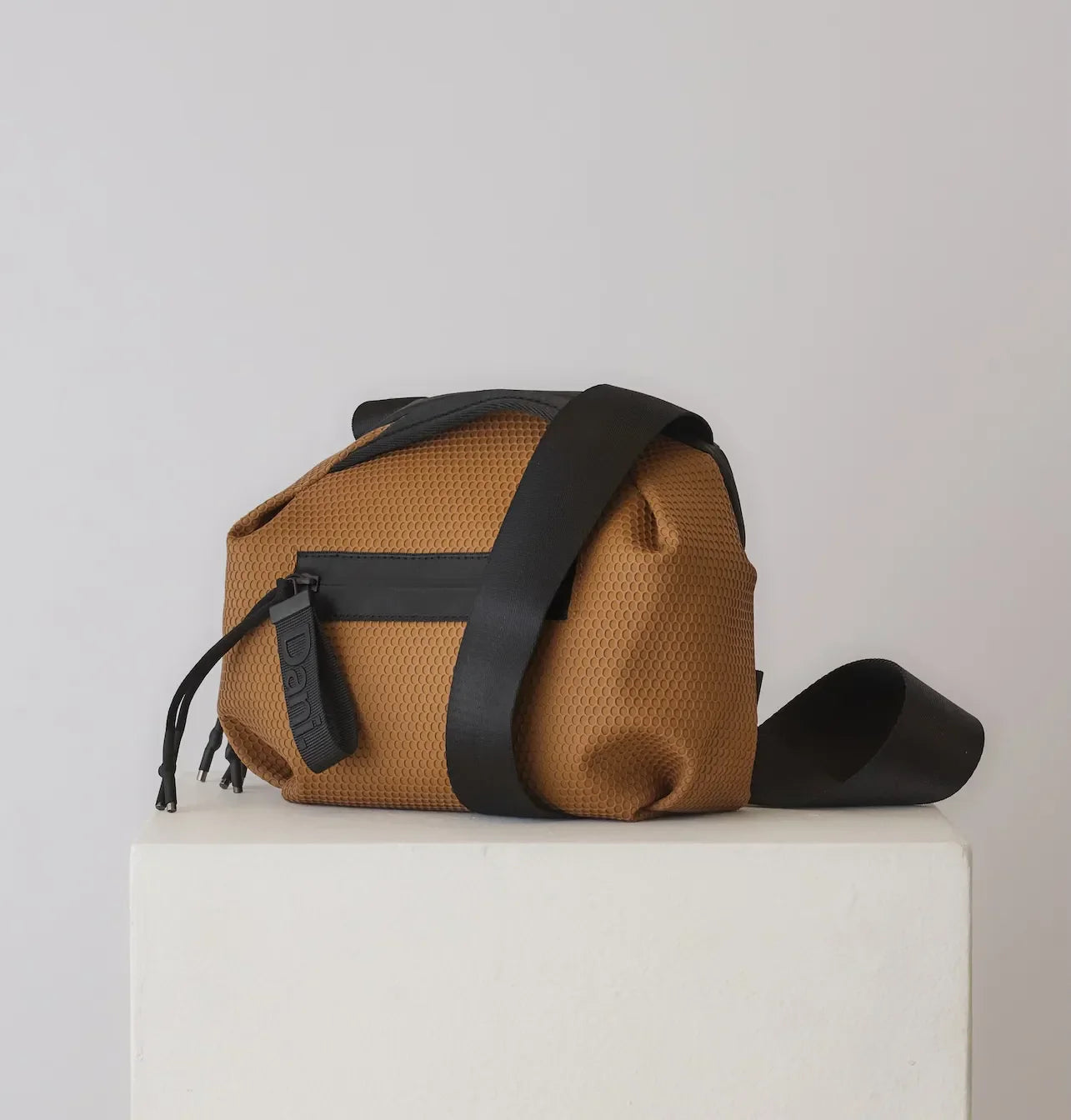 Bonnie Crossbody Bag, Carmel