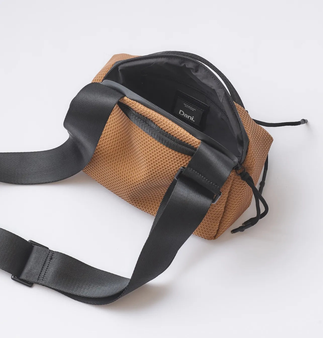 Bonnie Crossbody Bag, Carmel Angle 5