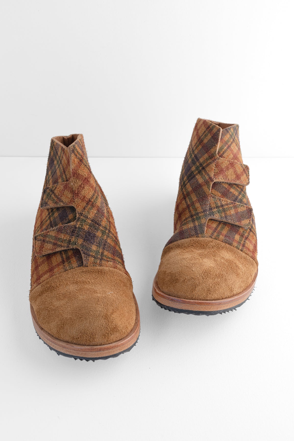Cydwoq Technical Shoe, Check Camel 