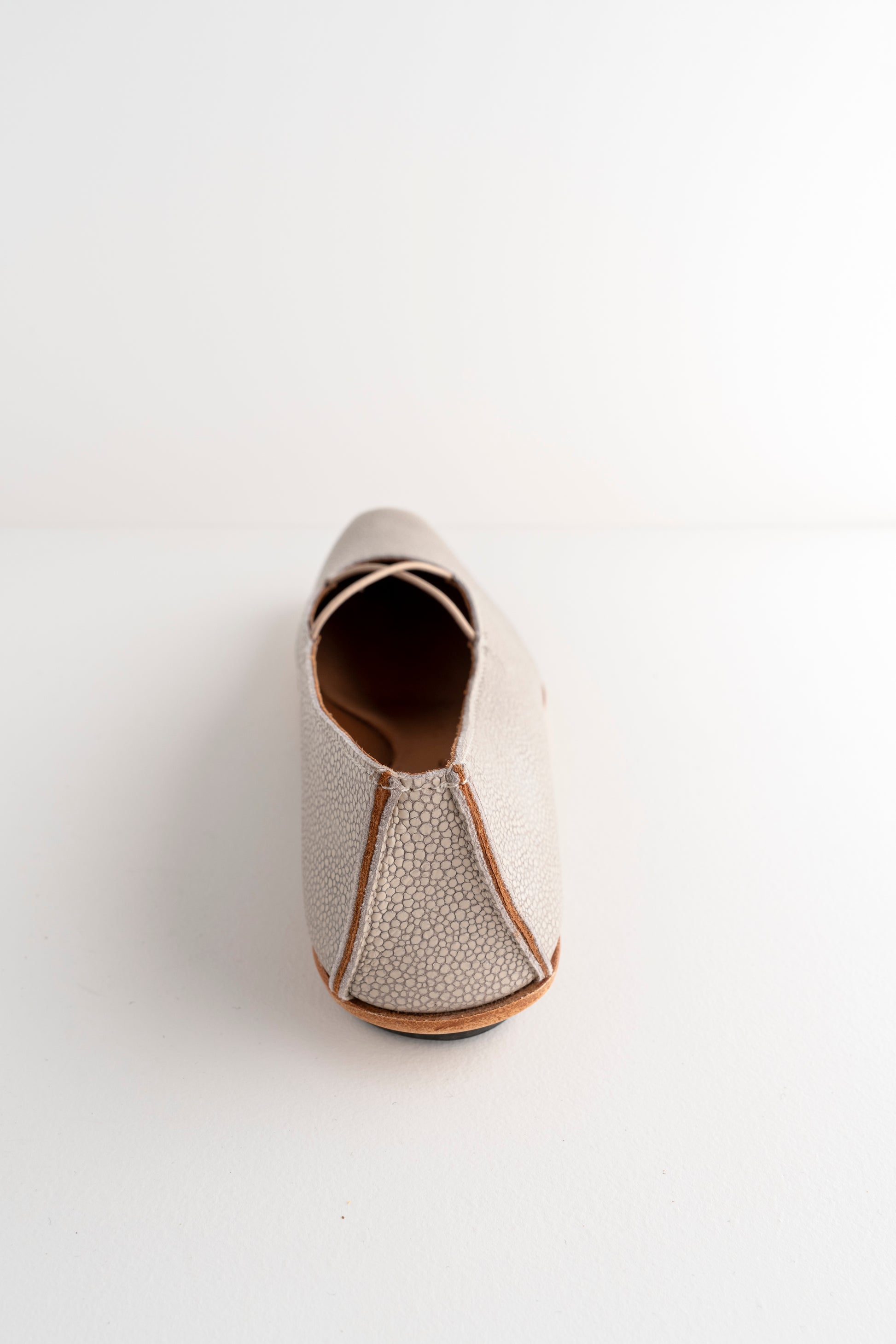 Cydwoq Stage Flat, Taupe 