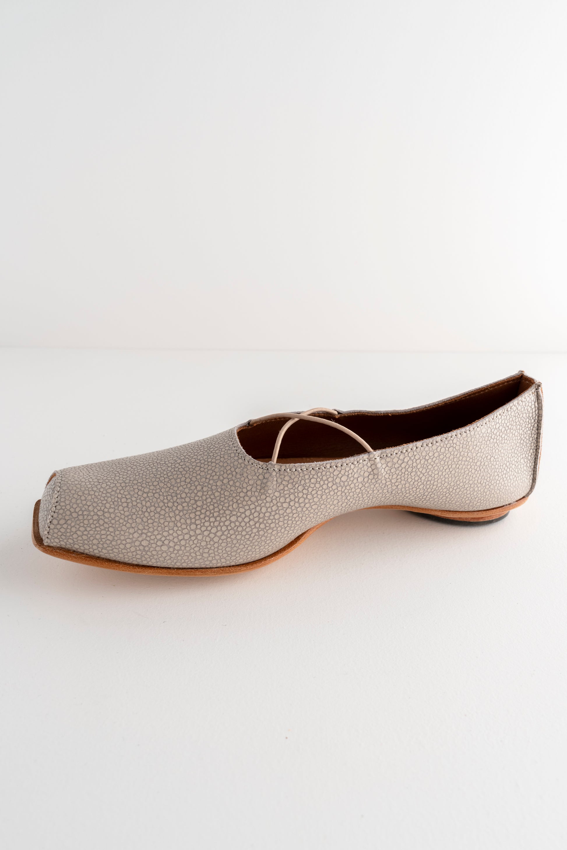 Cydwoq Stage Flat, Taupe 