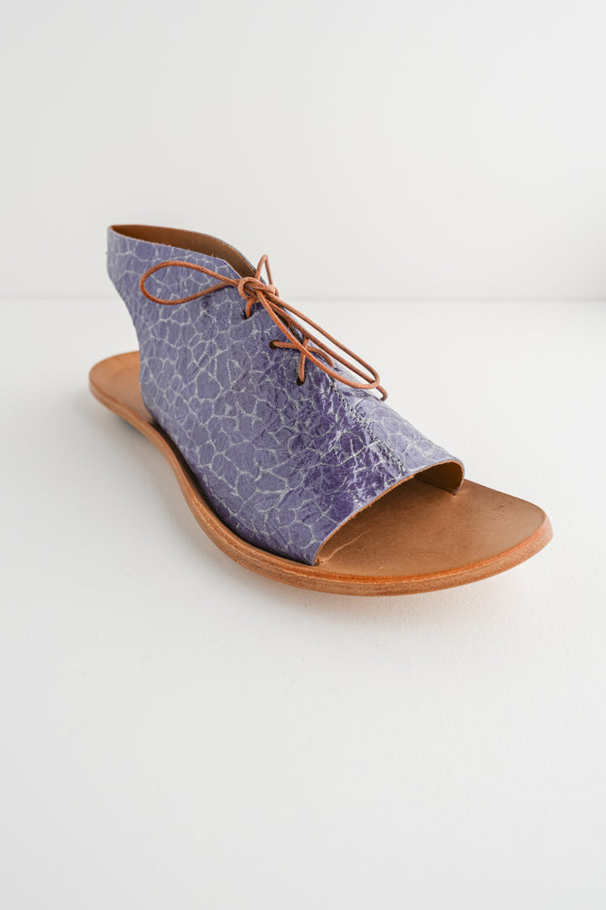 Cydwoq Farmyard Sandal, Blue Silver 