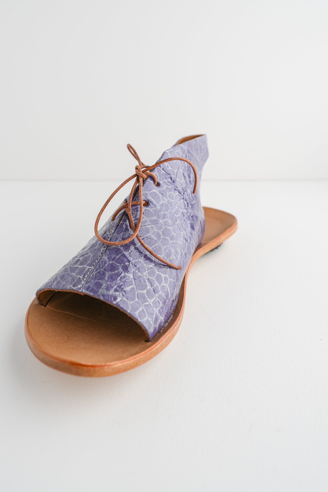 Cydwoq Farmyard Sandal, Blue Silver 