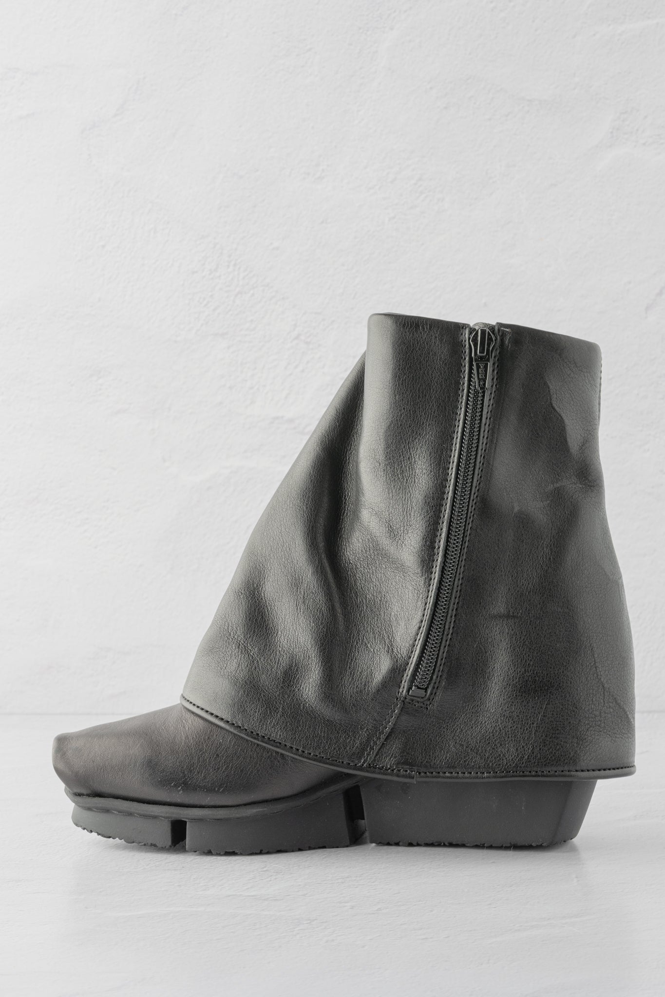 Trippen Shoes Perma Boot, Black Waw 