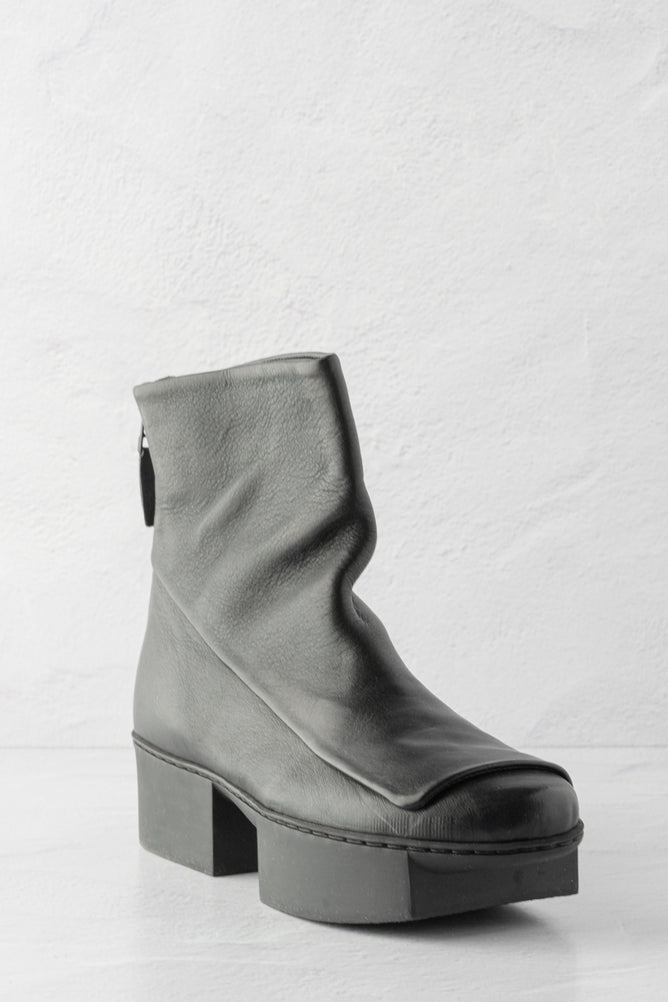 Trippen Shoes Dyke Boot, Black Sat 