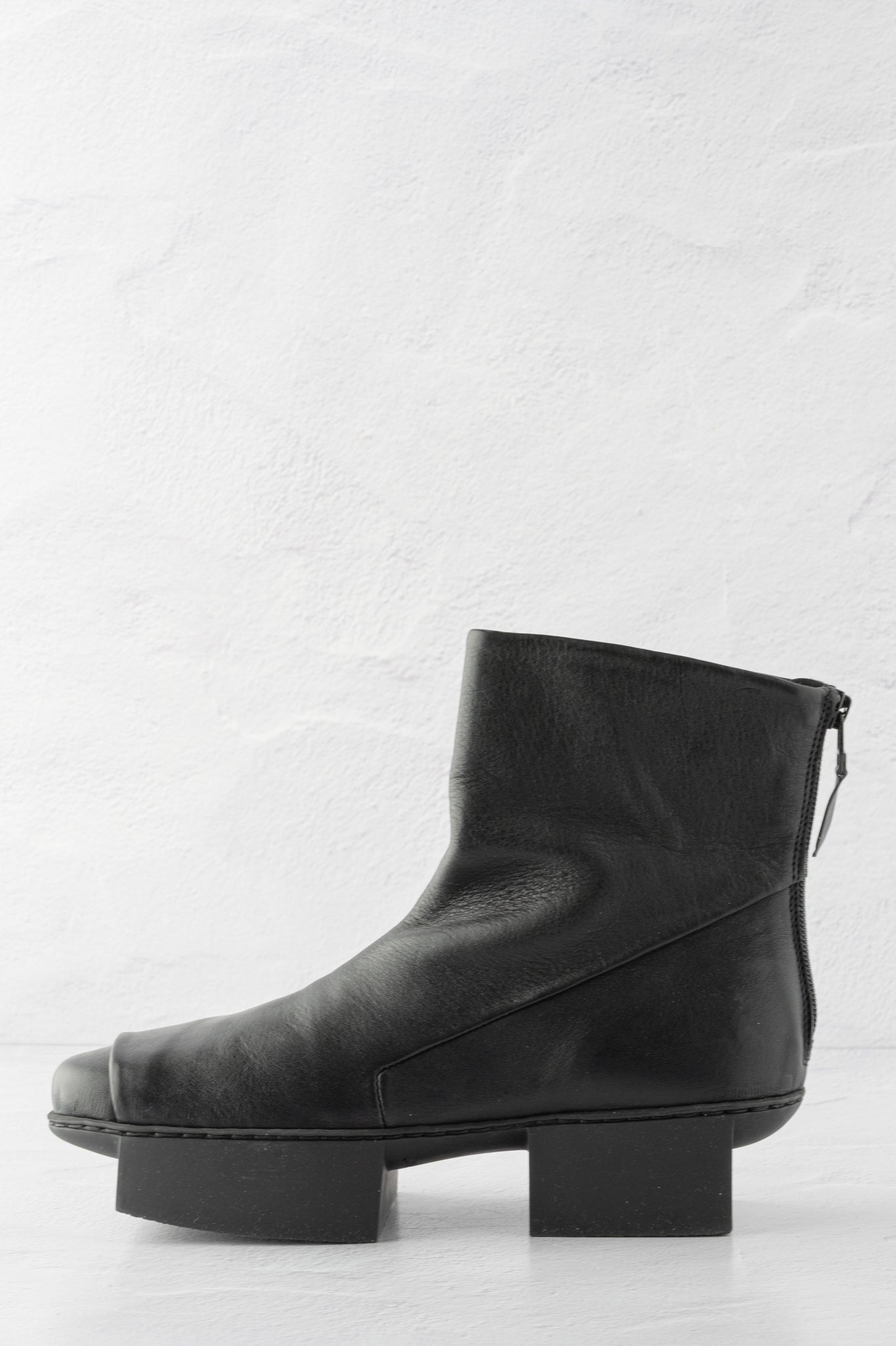 Trippen Shoes Dyke Boot, Black Sat 