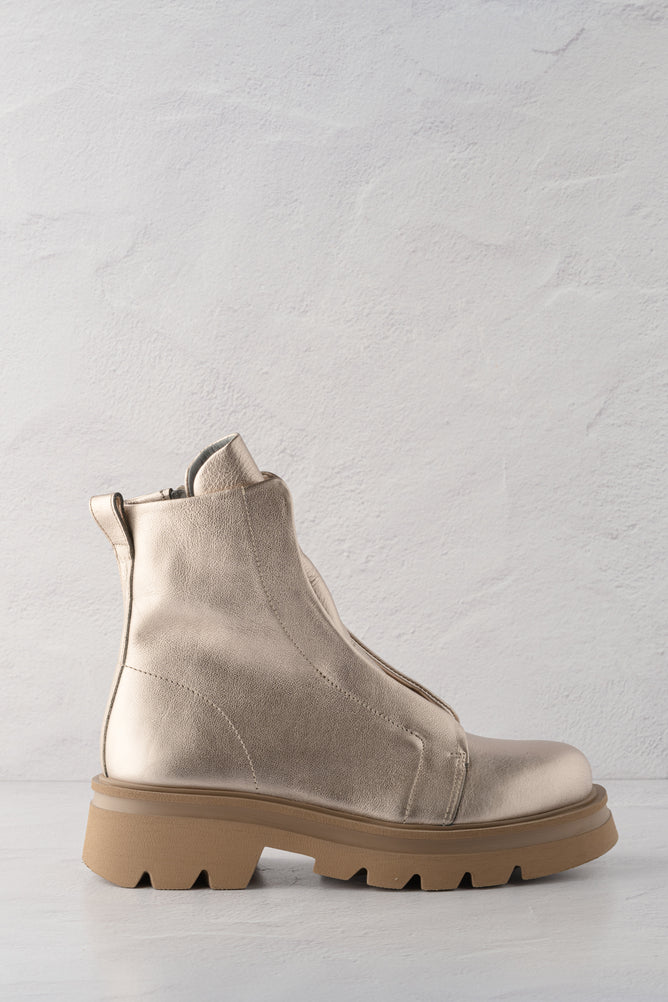Patrizia Bonfanti Kuni No Lace Metallic Boot, Desert Silk 