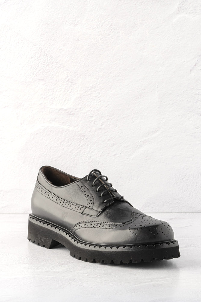 Laura Bellariva Wingtip Oxford, Black 