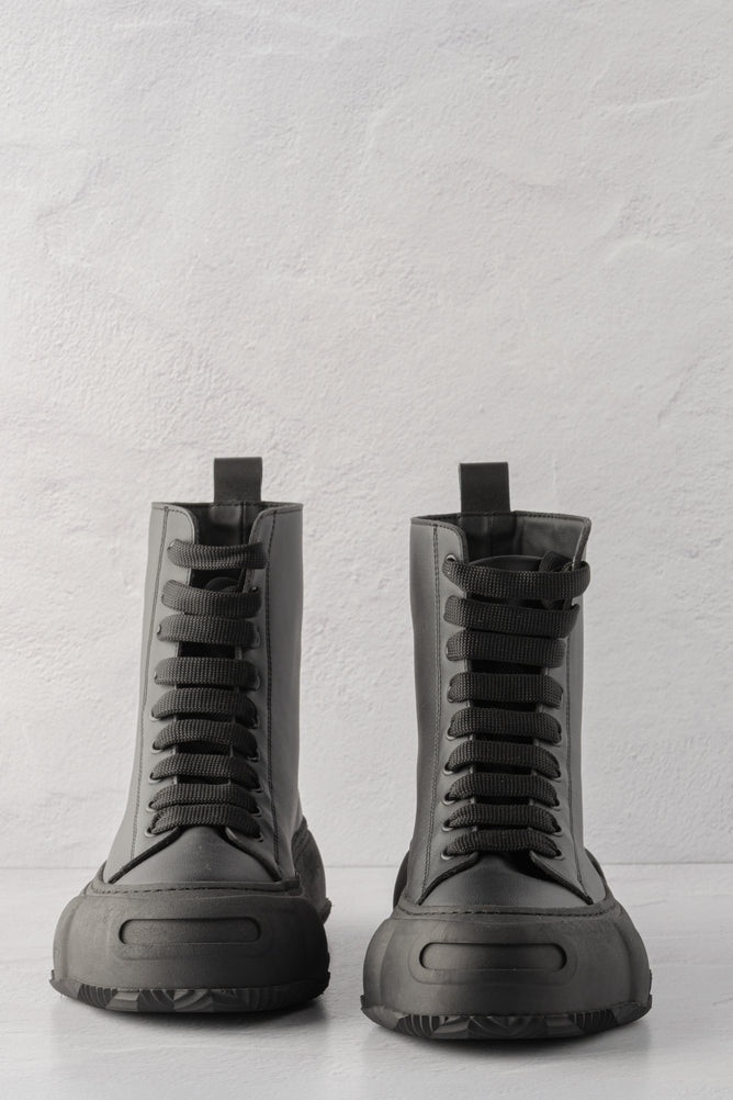Pluslavie Plus Shoe Two, Black 