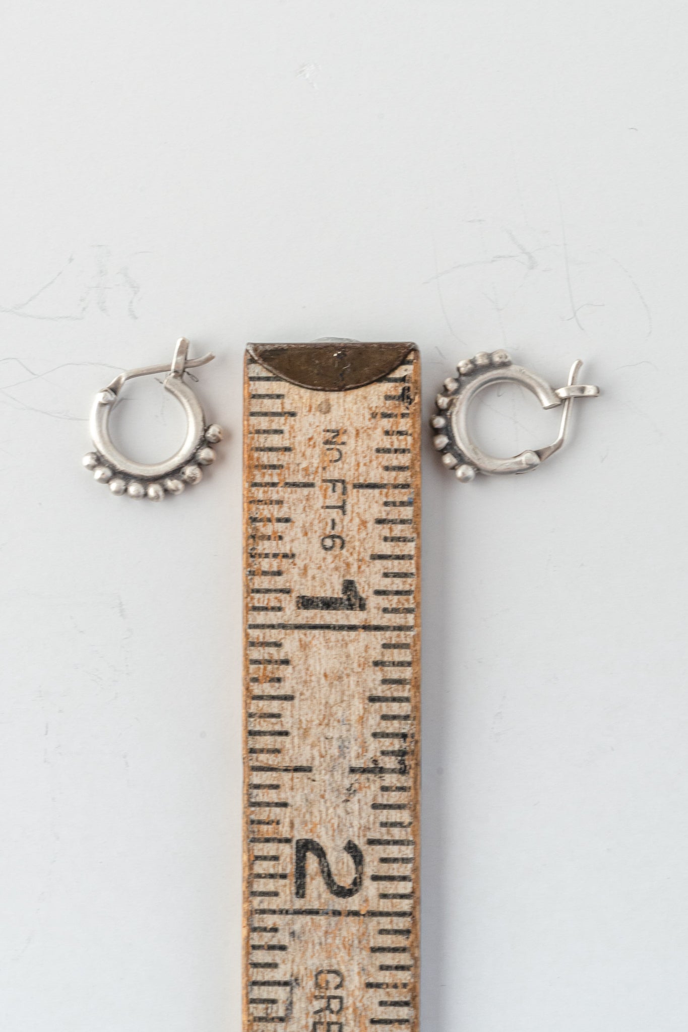 Jane Diaz Dainty Granulated Hoop 