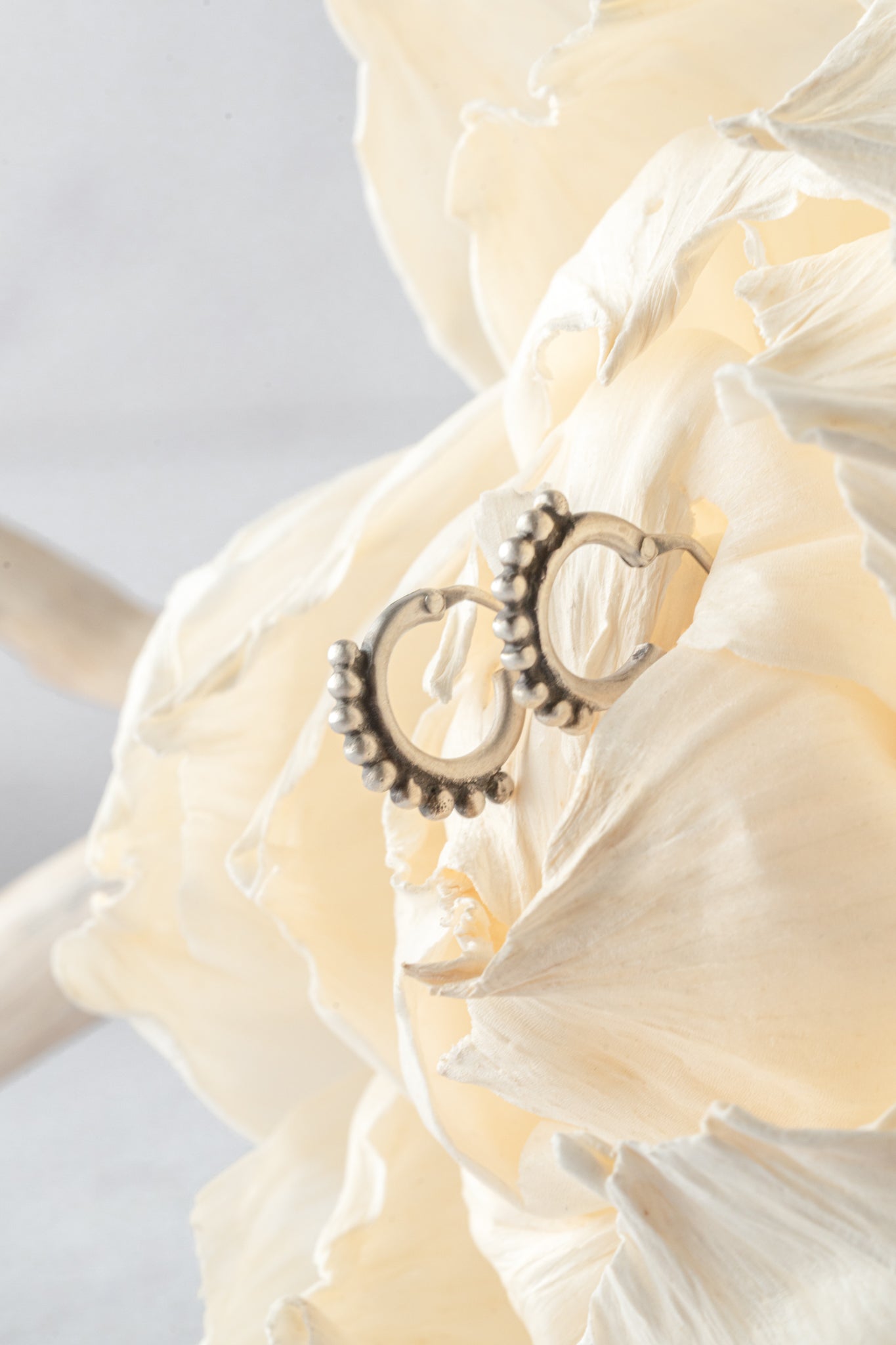Jane Diaz Dainty Granulated Hoop 