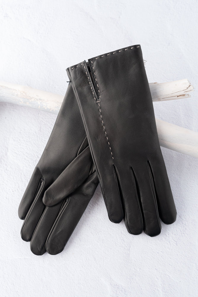 Santacana Madrid Lambskin Gloves, Black 