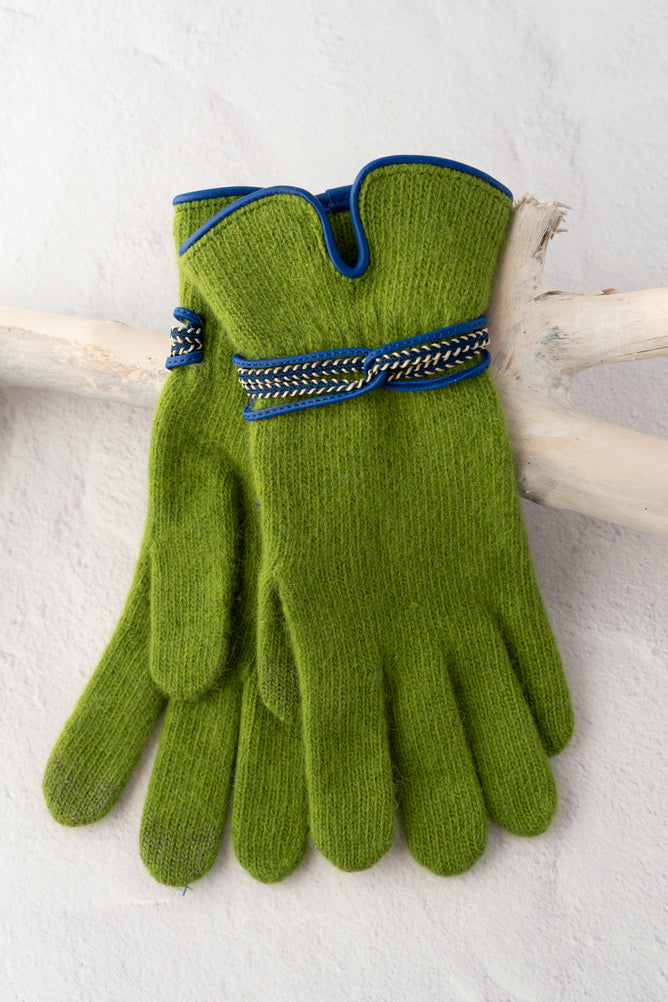 Santacana Madrid Leather Loop Wool-Angora Gloves, Verde 