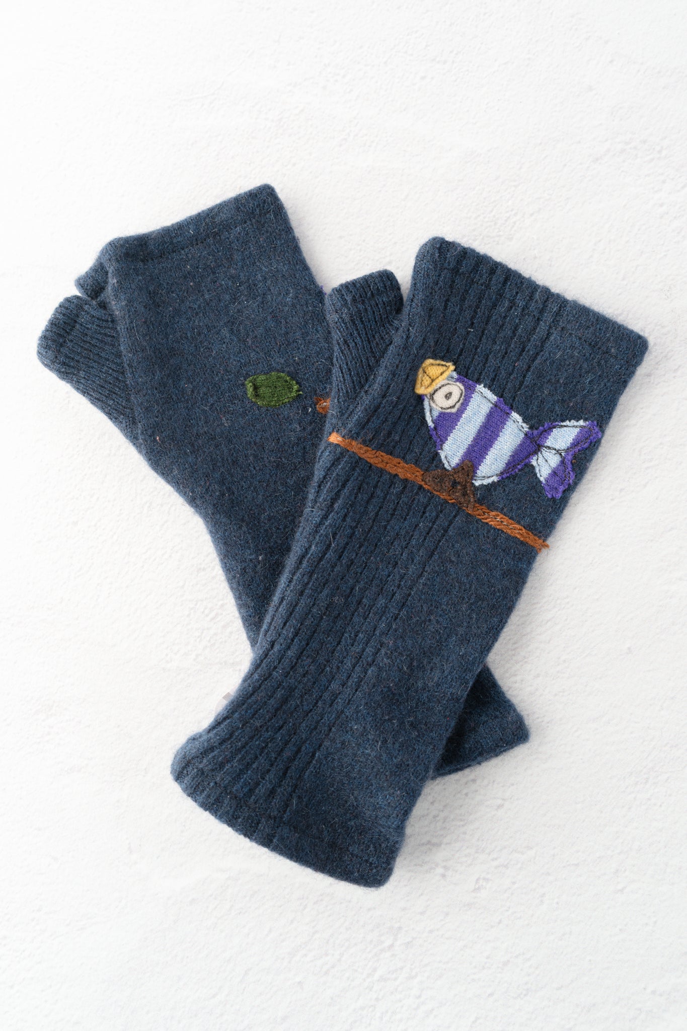 Sardine Recycled Cashmere Handwarmers, Cute Bird/Blue 