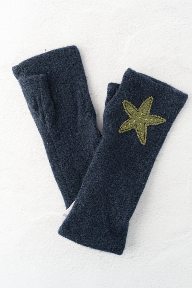Sardine Recycled Cashmere Handwarmers, Starfish, Green/Blue 