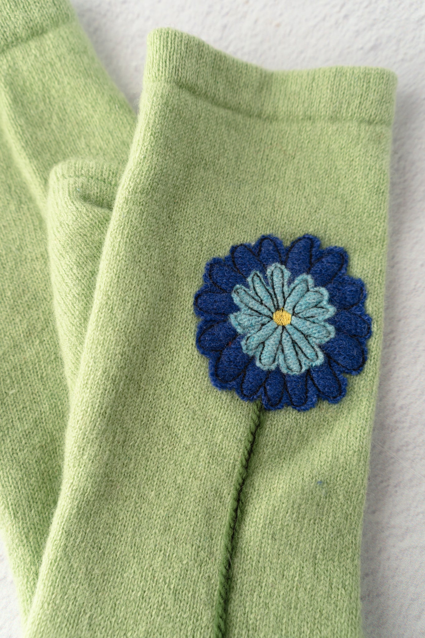 Sardine Recycled Cashmere Handwarmers, Zinnia/Blue/Green 