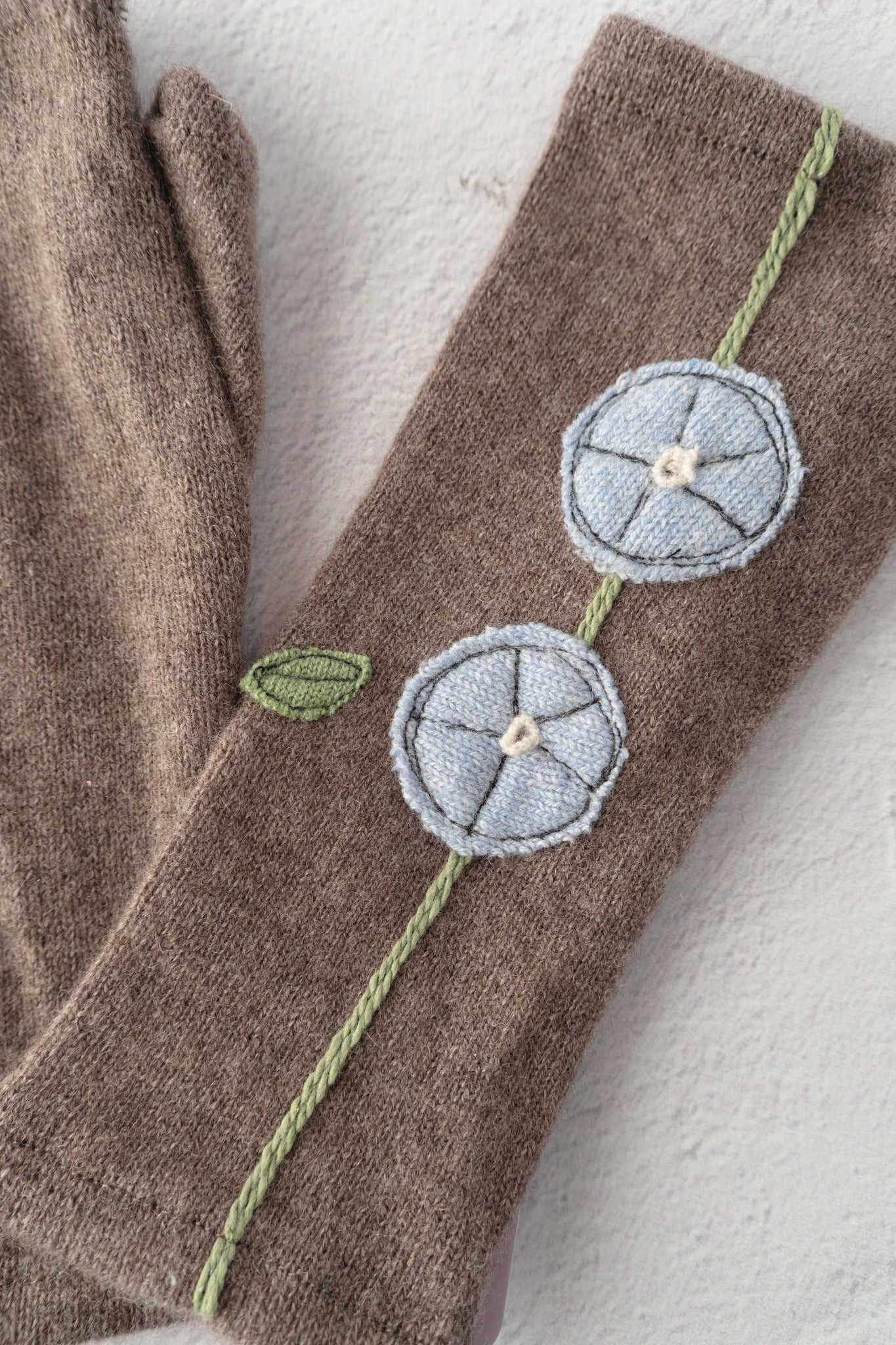 Sardine Recycled Cashmere Handwarmers, Morning Glory, Blue/Brown 