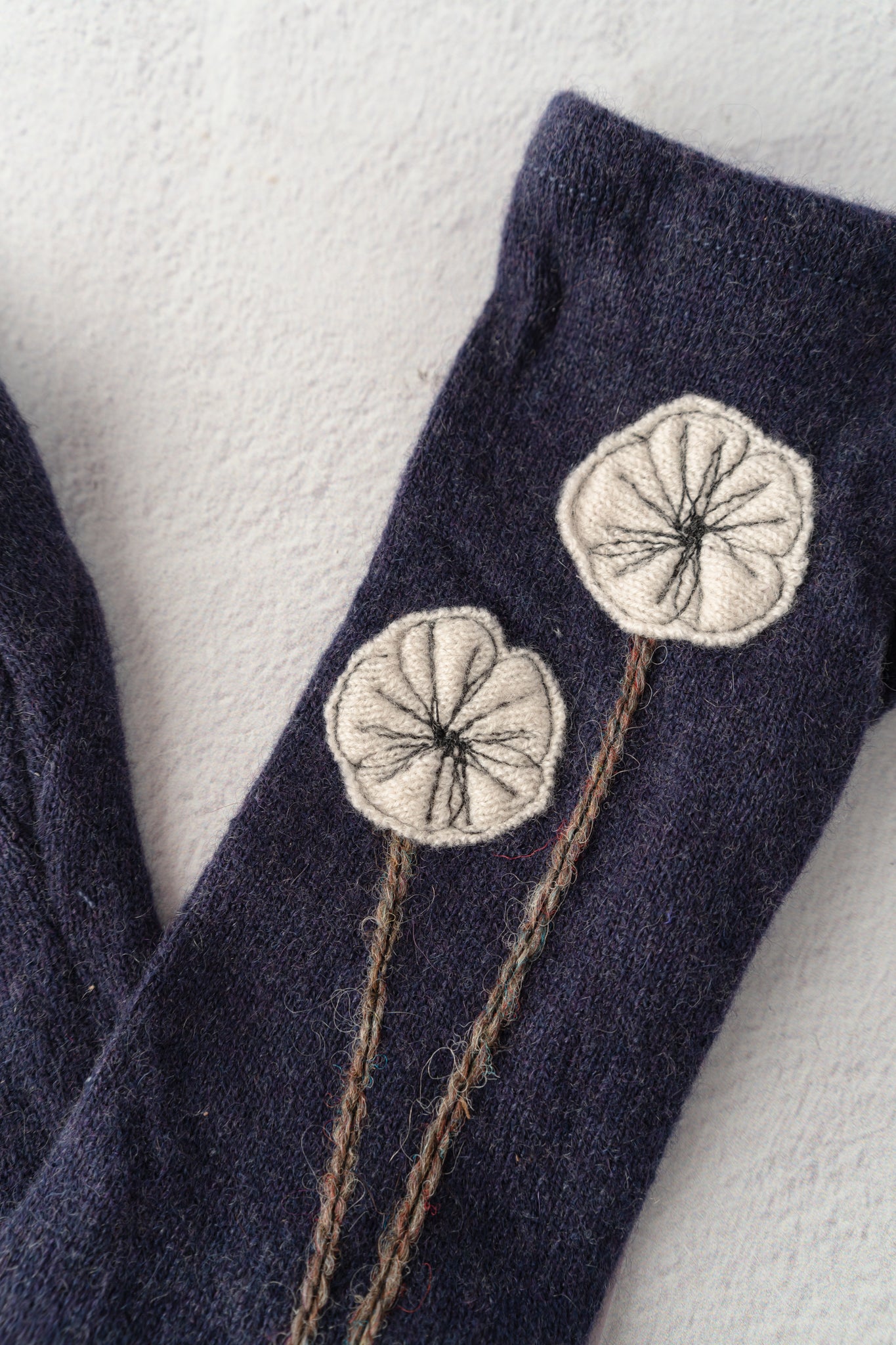 Sardine Recycled Cashmere Handwarmers, Cherry Blossom/Purple 