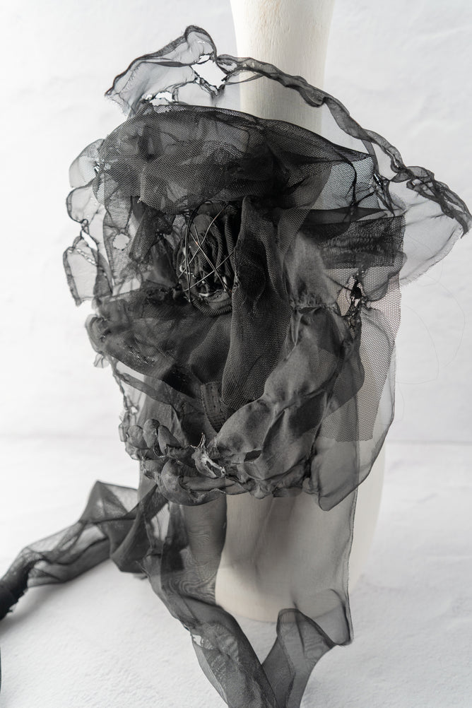 Sanctamuerte Flower Scarf Brooch - Black 