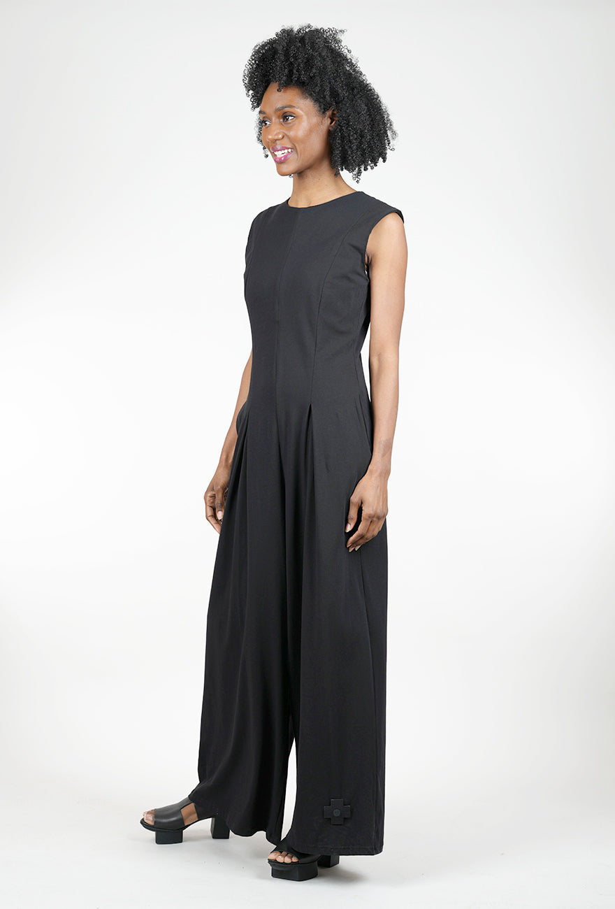 Pluslavie Jumbo Suit, Black 