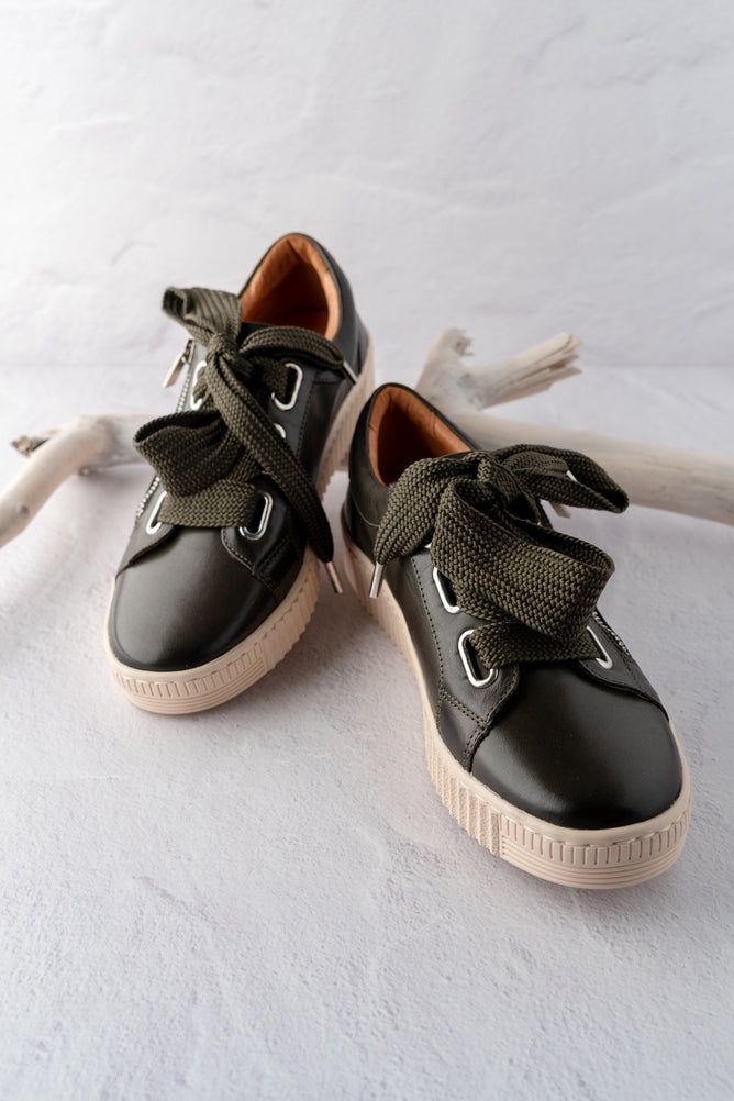 EOS Jovi Sneaker, Dark Olive 