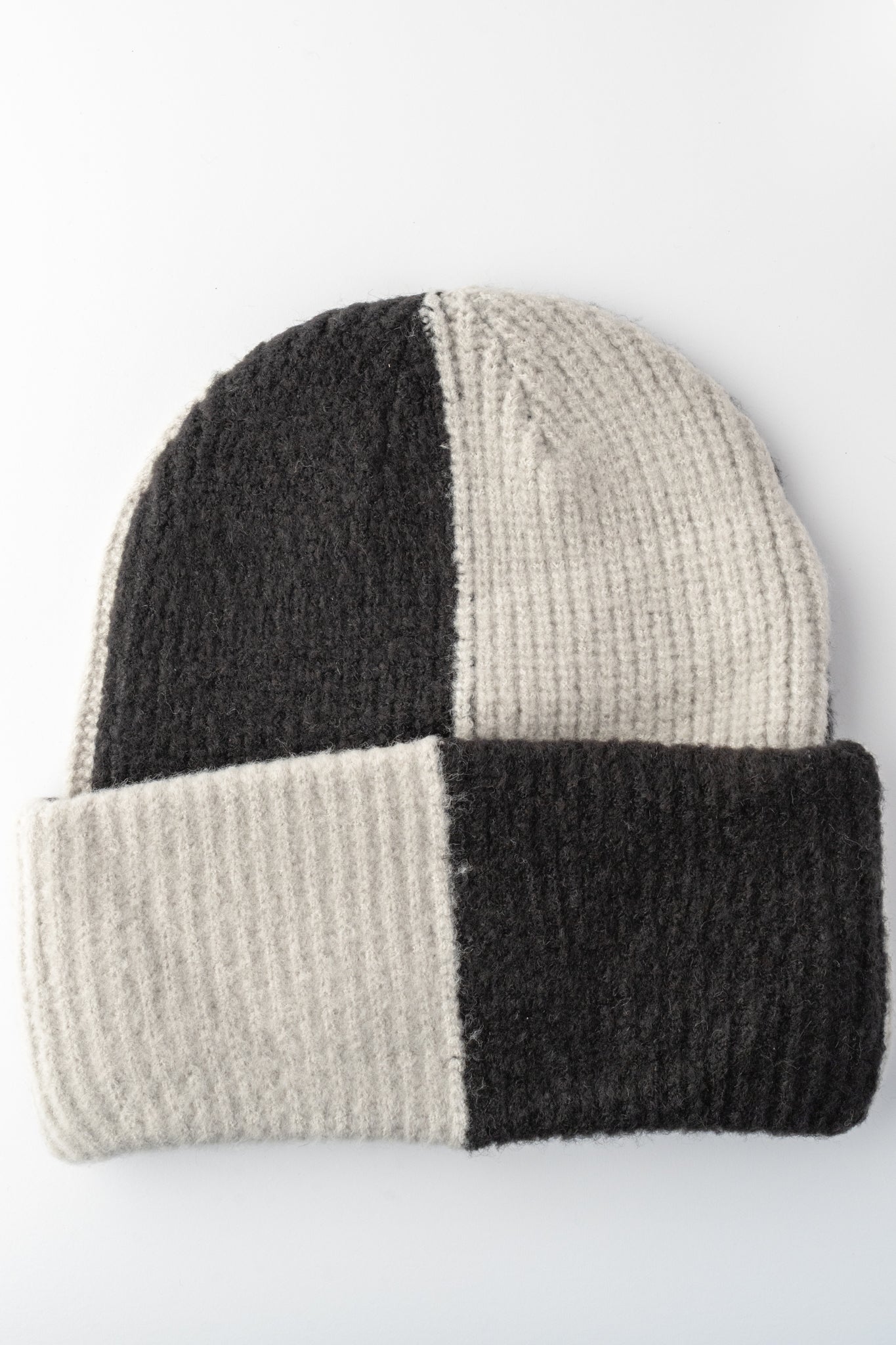 Leto Accessories Two-Tone Ribbed Knit Beanie, Black/Gray 
