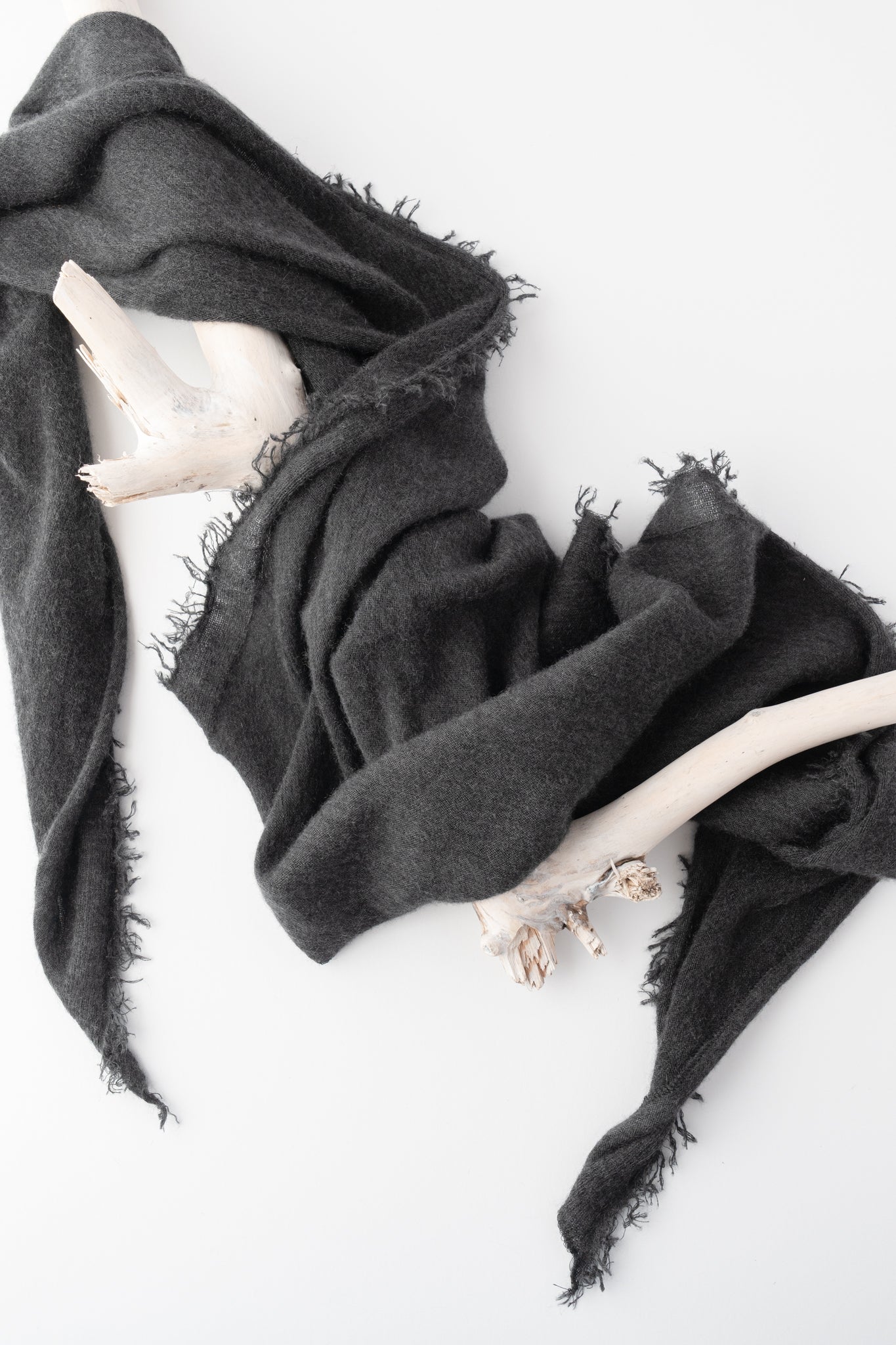 Love Mini Cashmere Scarf, Charcoal