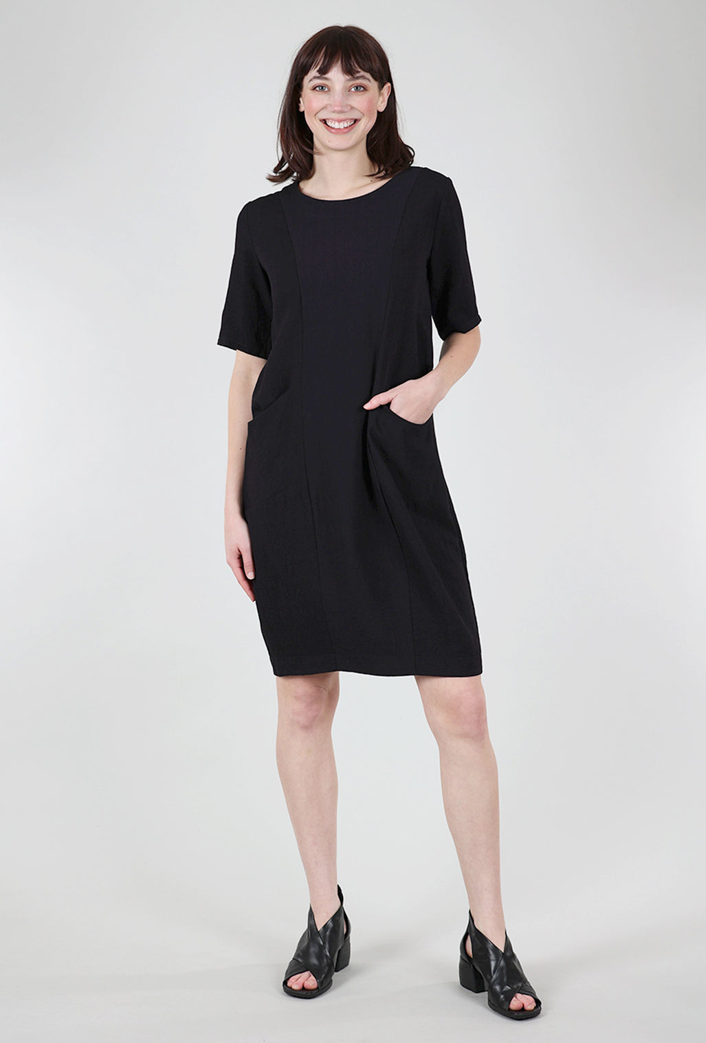 Niche Saturday Dress, Black 